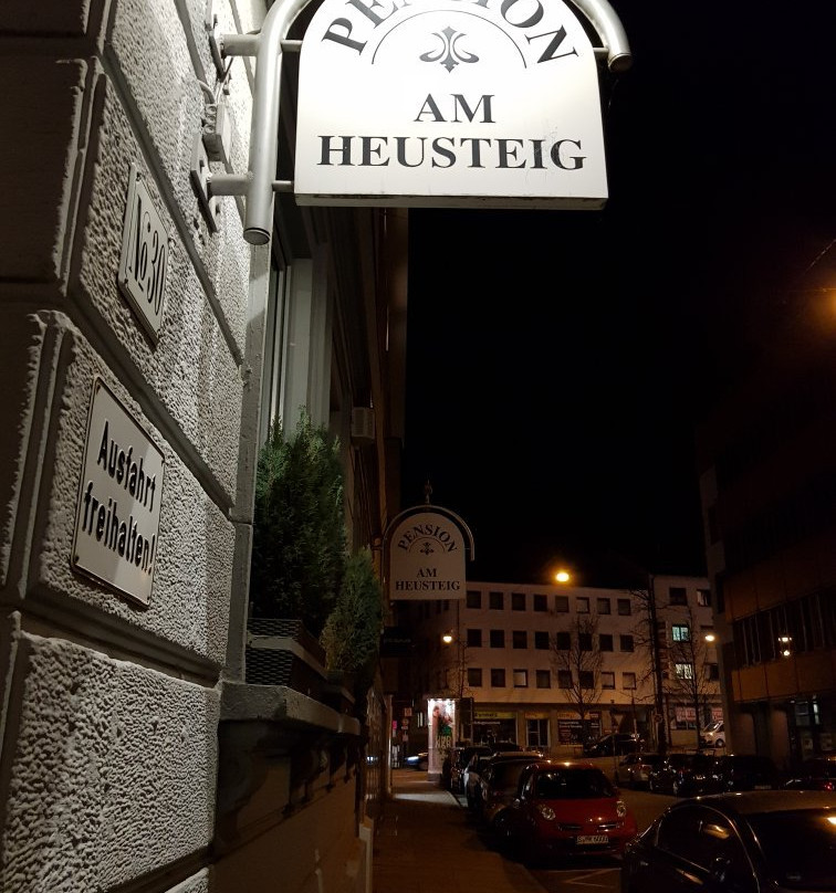 豪斯特格潘森酒店主图