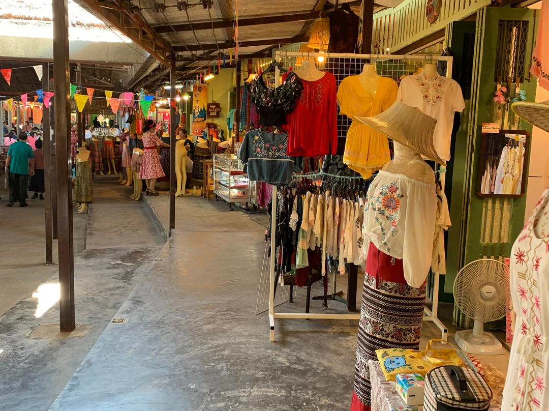 Gong Khong Market景点图片
