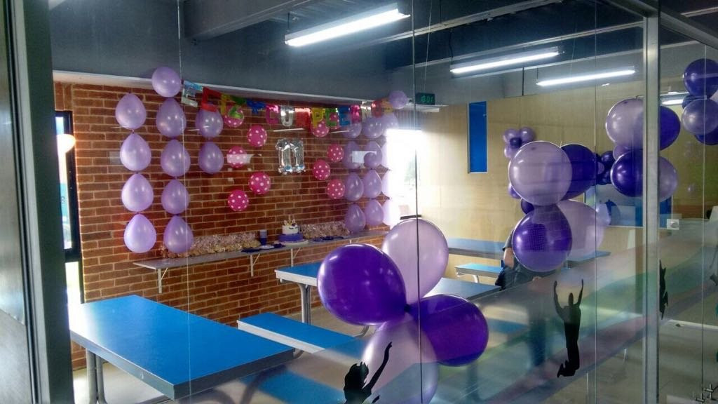 Fly Parque de Trampolines-Chia必去景点