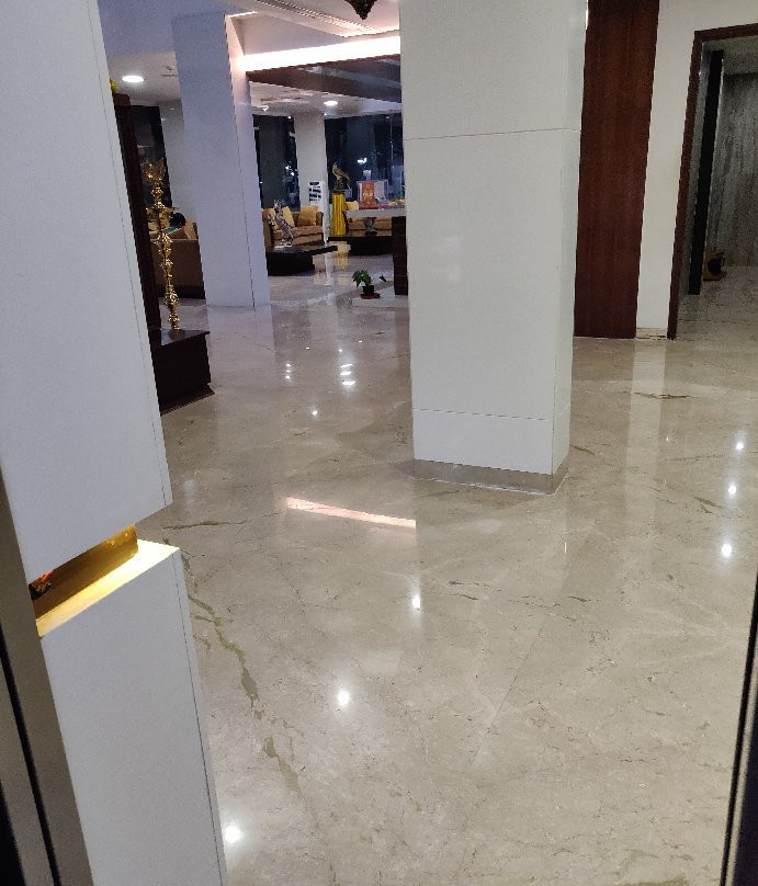 Lakshmi Hotel主图