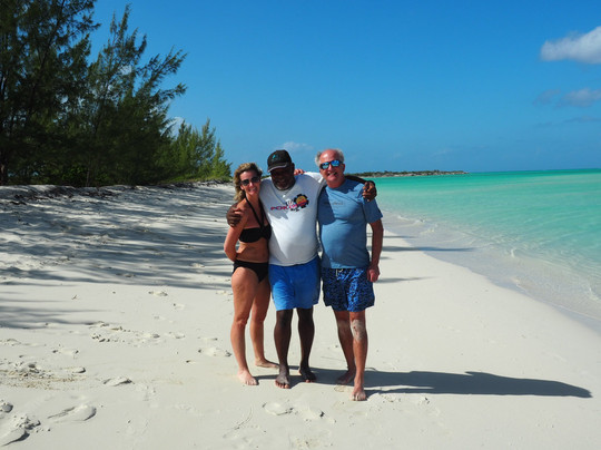 Sea Spice Ltd-普罗维登西亚莱斯必去景点