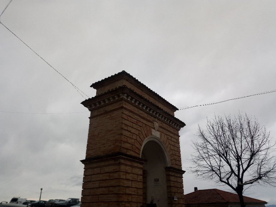 Arco di Porta Pia景点图片