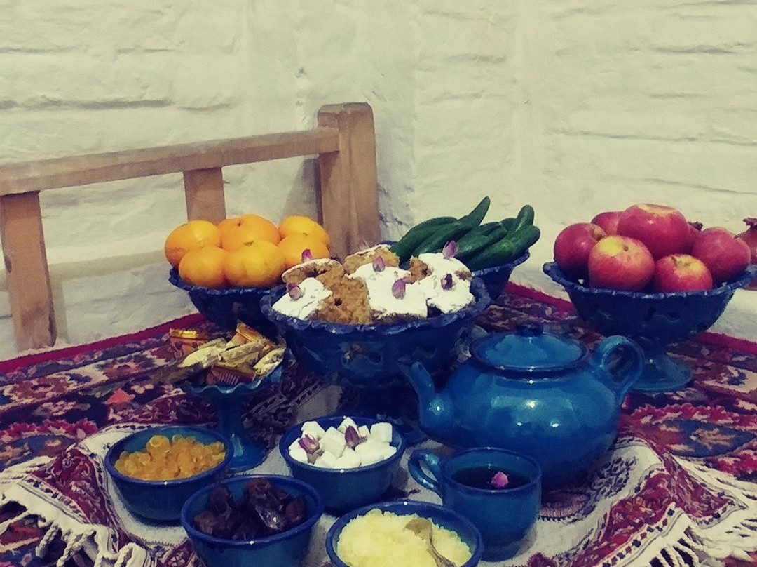 Pasangan Caravansary主图