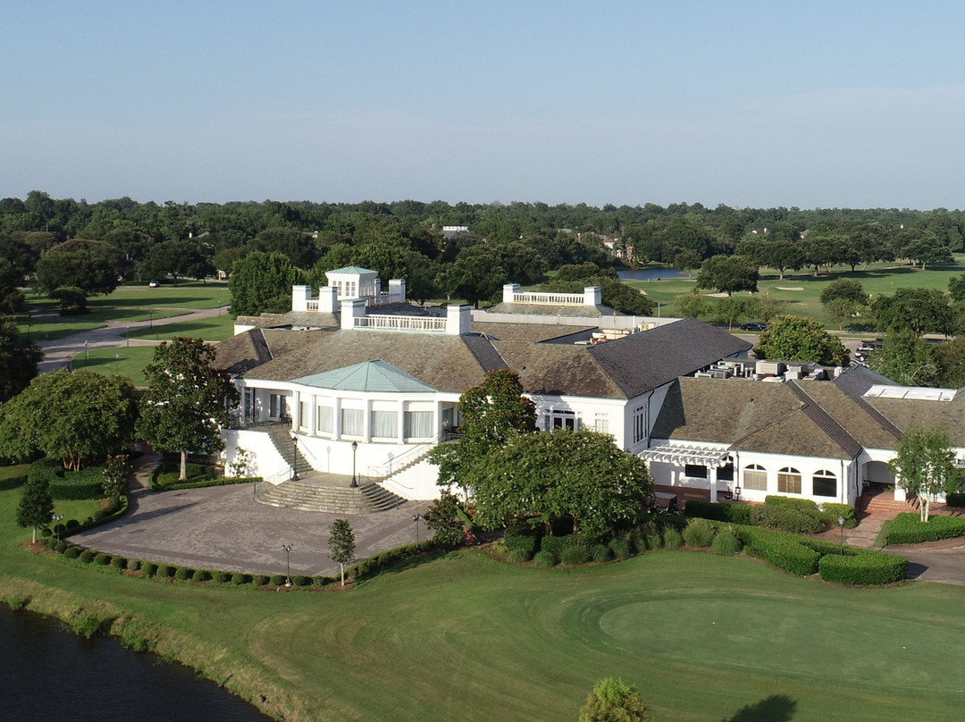 English Turn Golf and Country Club景点图片