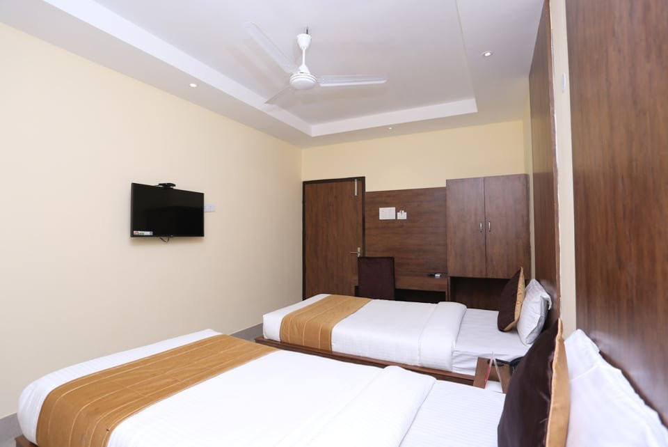 Treebo Trend Parnil Palace主图