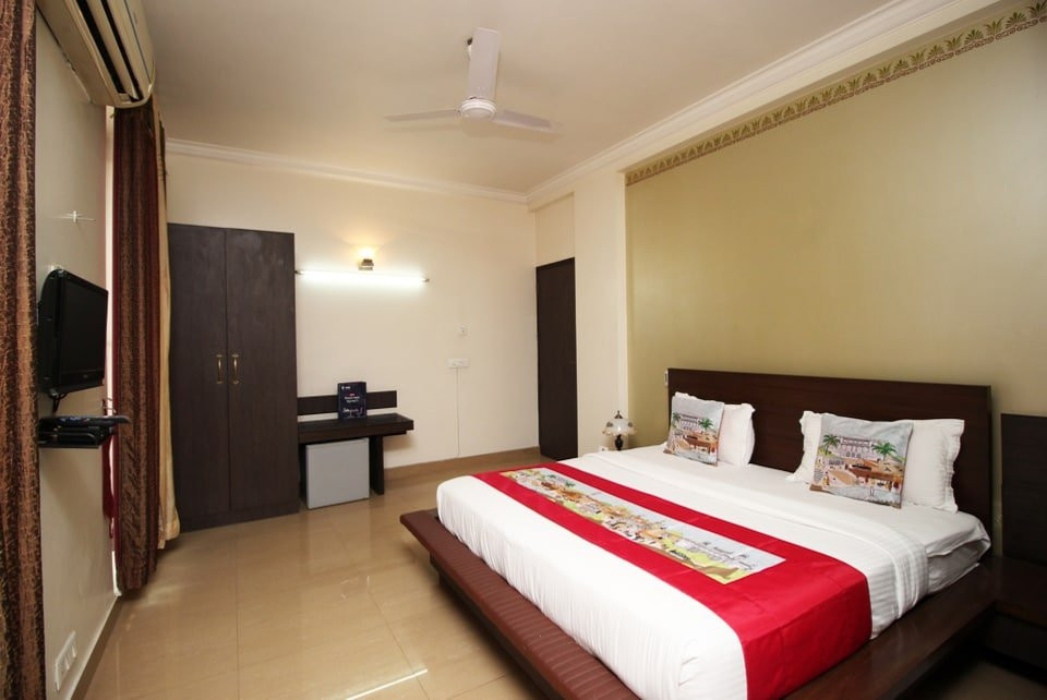 OYO 8704 Hotel Good Care主图