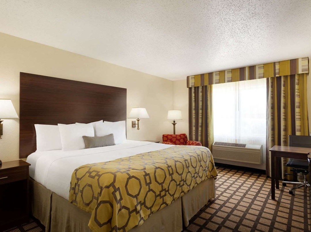 萨莱纳温德姆呗盟酒店主图