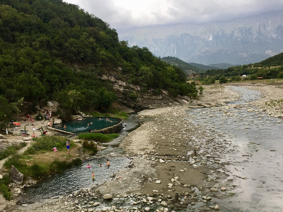 Benja Thermal Baths-Permet必去景点
