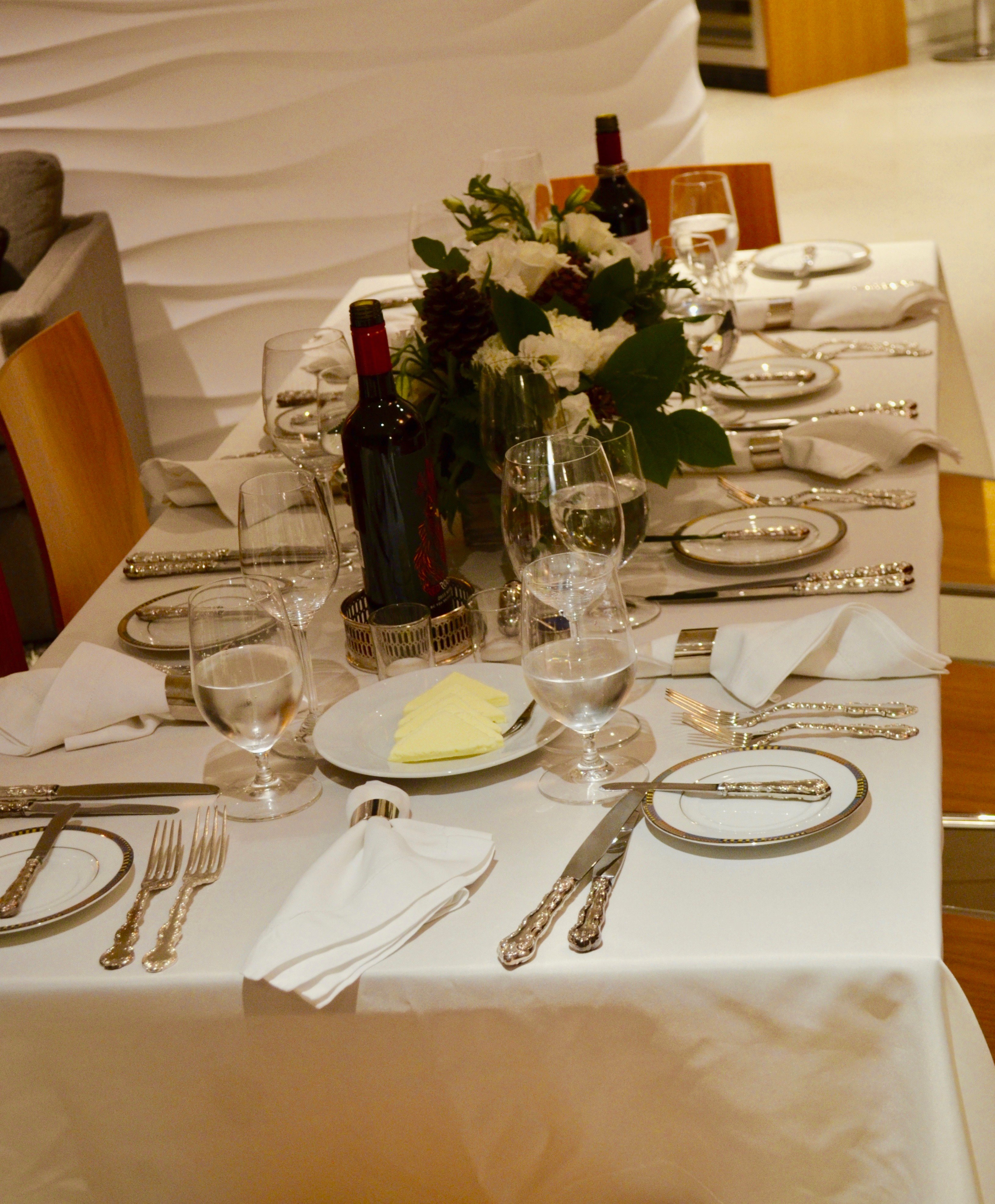 Pointhouse Suites on Sargeant Bay-餐饮