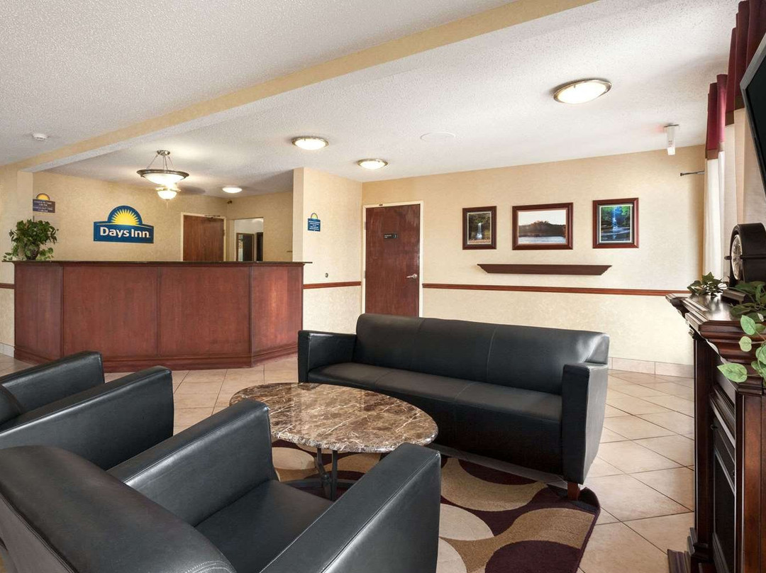 奥格尔斯比戴斯酒店主图