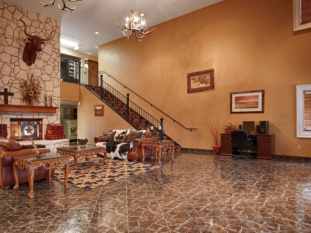 Texaninn Beeville主图