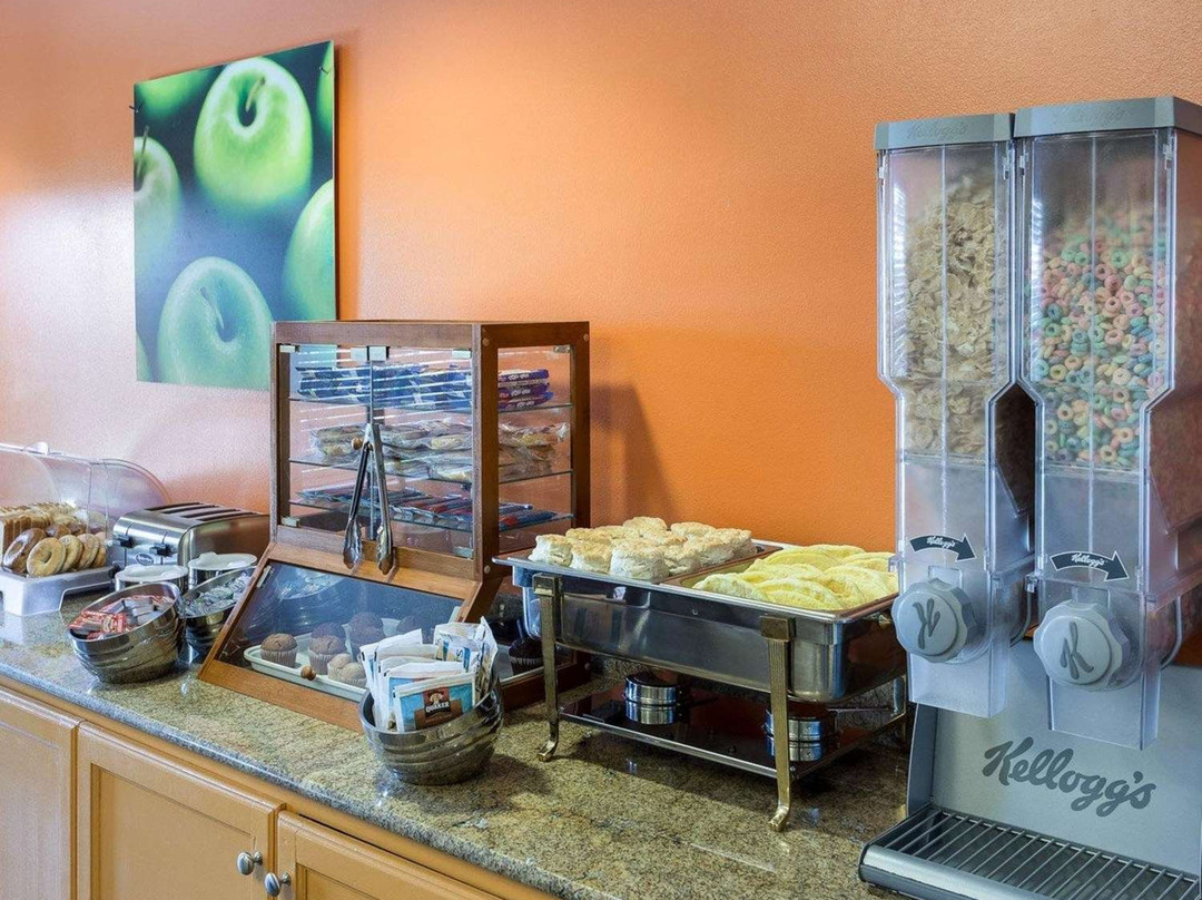 MainStay Suites主图