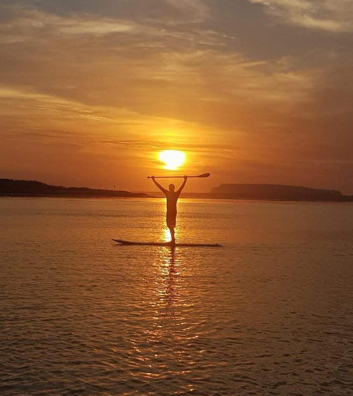 Stand Up Paddle Boarding Shellharbour景点图片