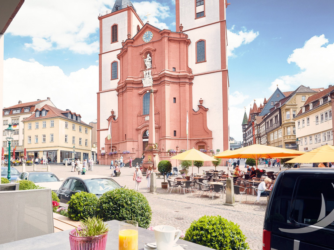 Stadtpfarrkirche-富尔达必去景点