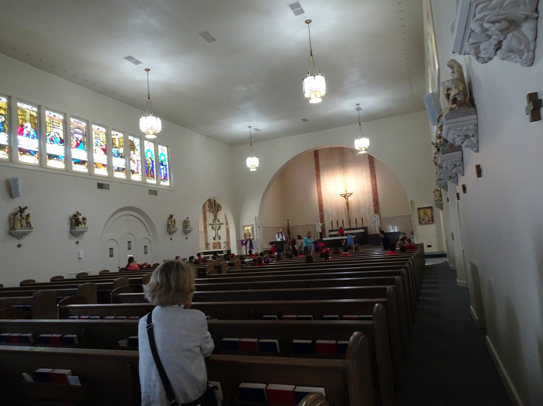 Sacred Heart Catholic Church景点图片