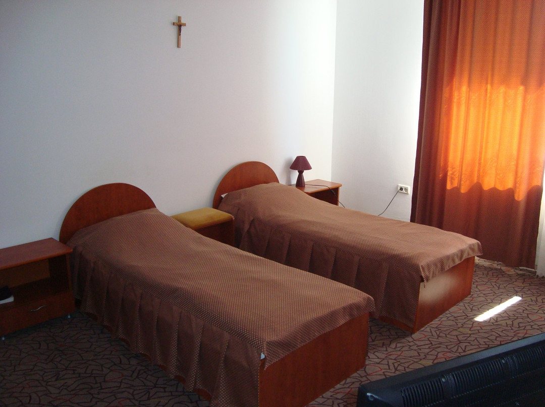 Lotus Hotel主图