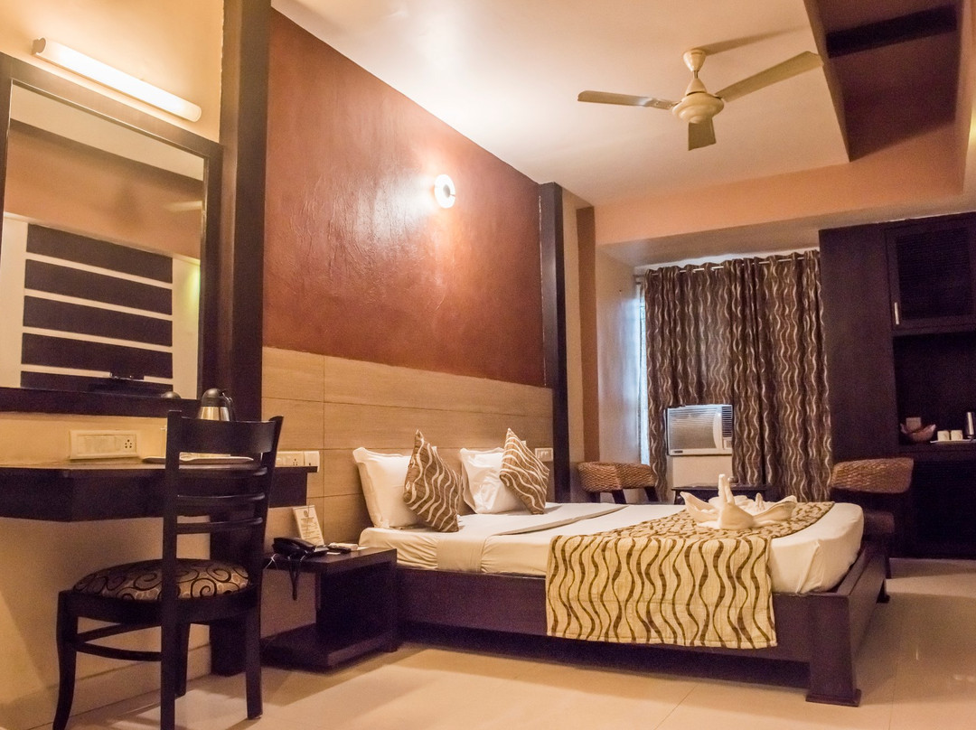 Hotel Pushpak Executive主图