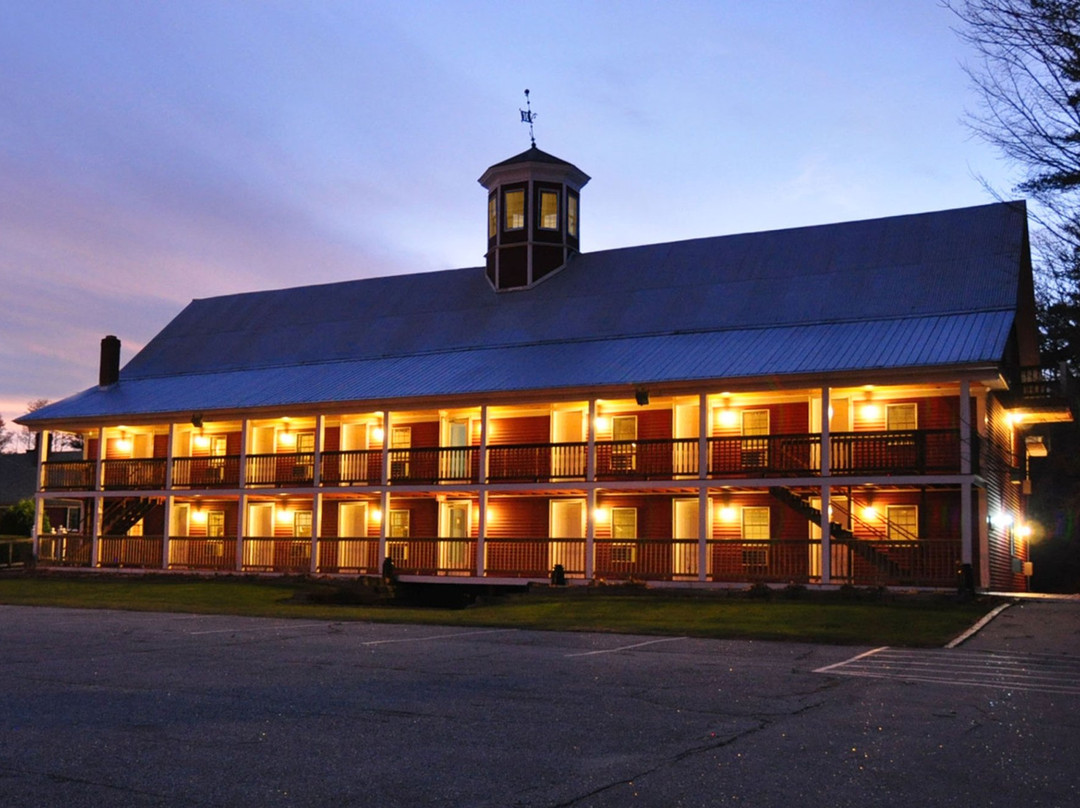 Mountain Village Lodge主图