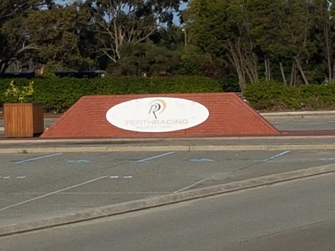 Belmont Park Racecourse景点图片