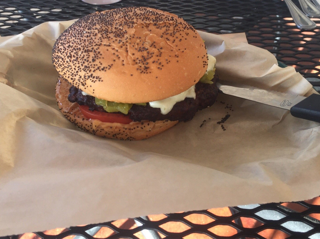 Snuffer's Restaurant & Bar