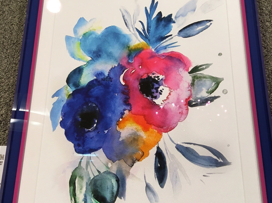 The Rumjahn Gallery and Framery-埃文斯维尔必去景点