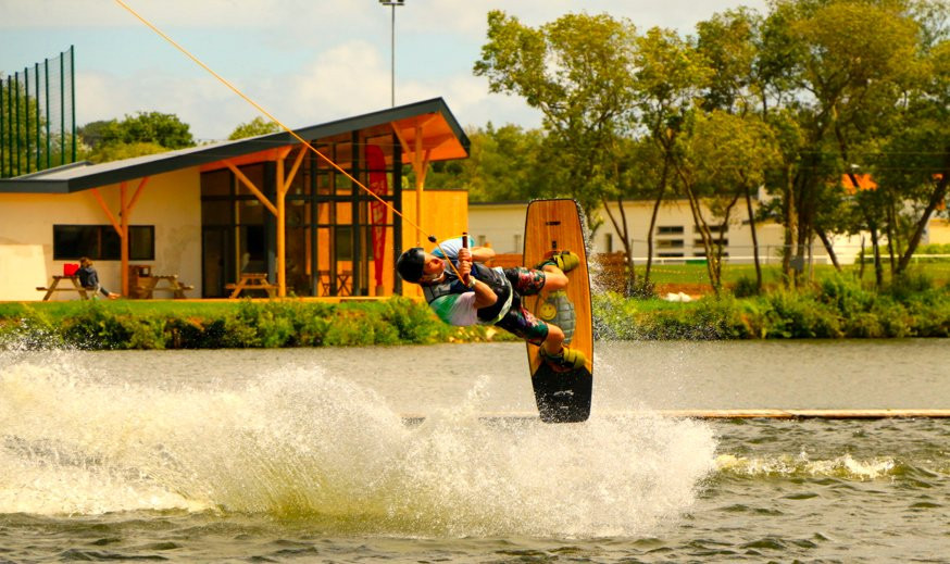 Téléski Advance Ride-Saint-Renan必去景点