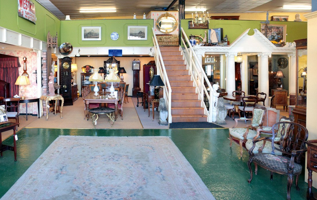 Collinge Antiques景点图片