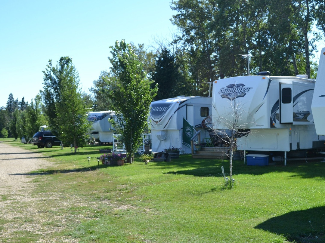 Pipestone Links Golf Course and RV Park-Millet必去景点