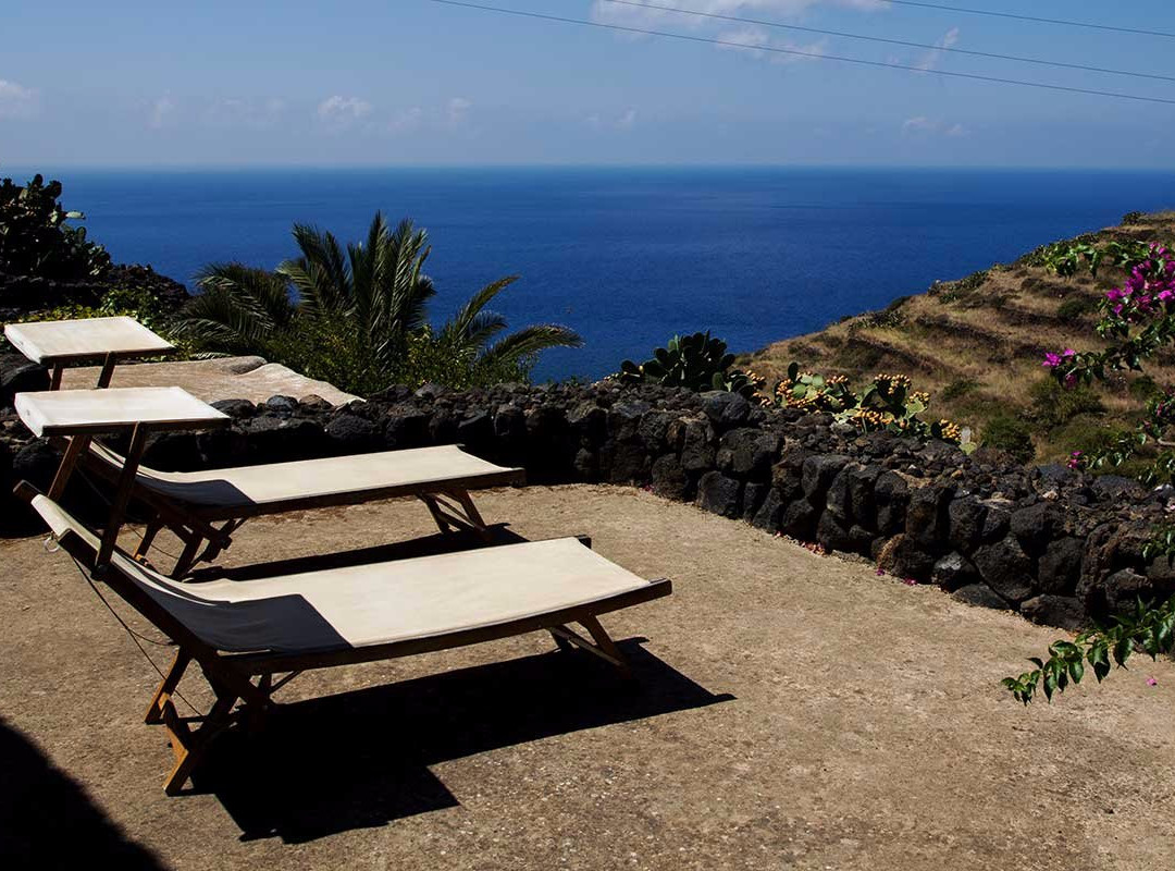 Localita Punta Fram酒店住宿-Giardini di Pantelleria
