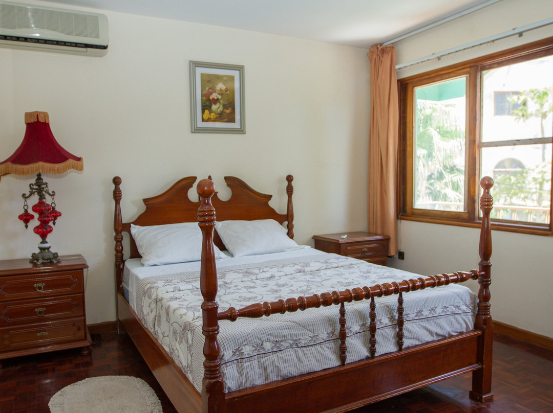 阿尔拉住宅酒店主图