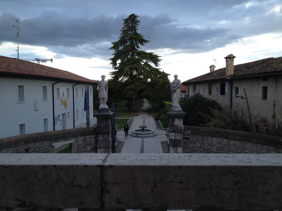 Villa Cattaneo景点图片