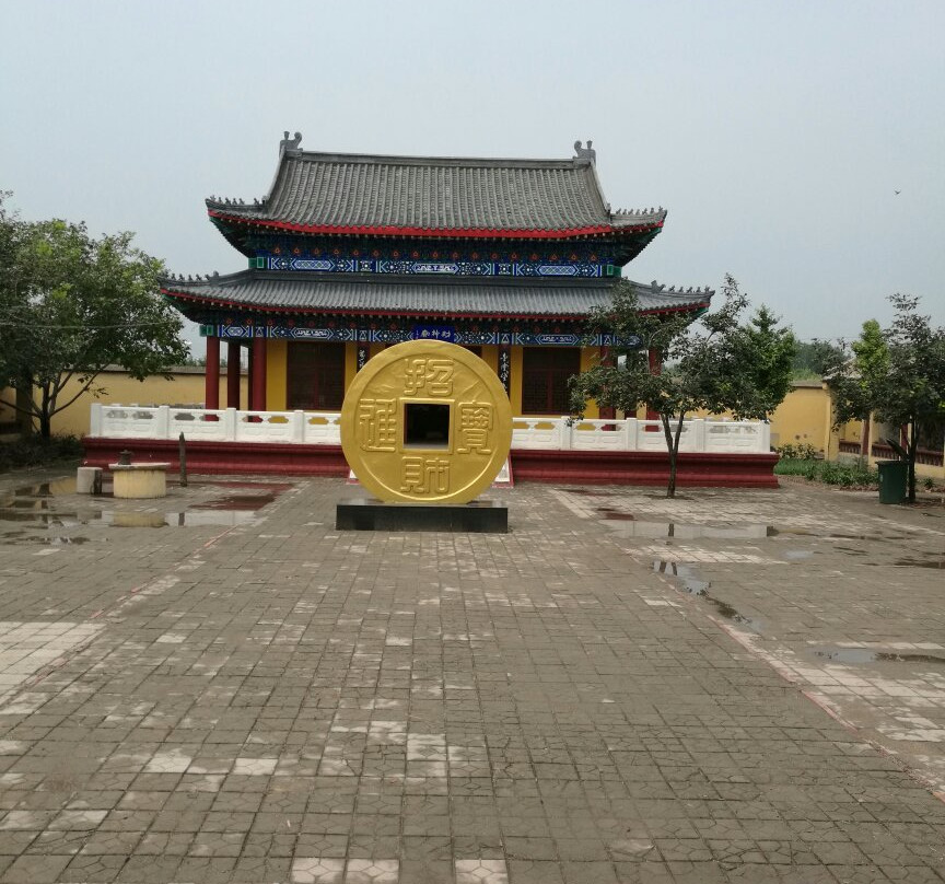 铁狮子-沧县必去景点