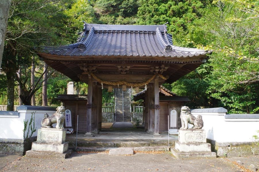 Rokusho Shrine景点图片
