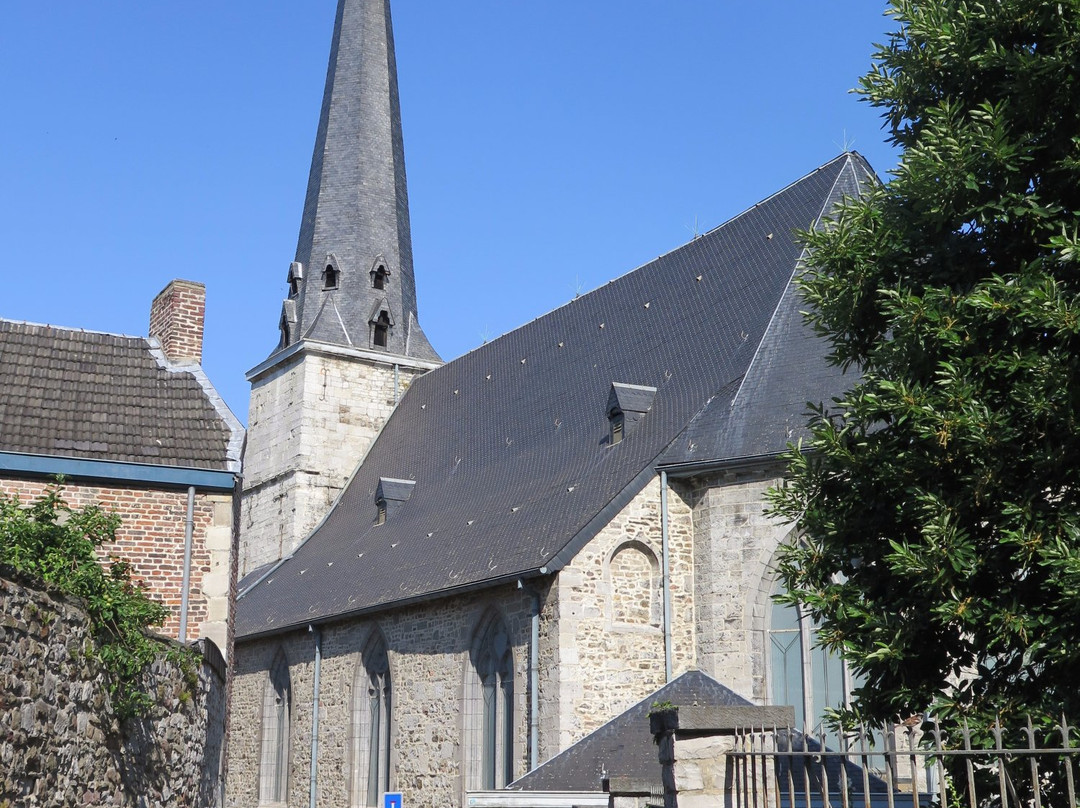Eglise Saint-Mengold景点图片