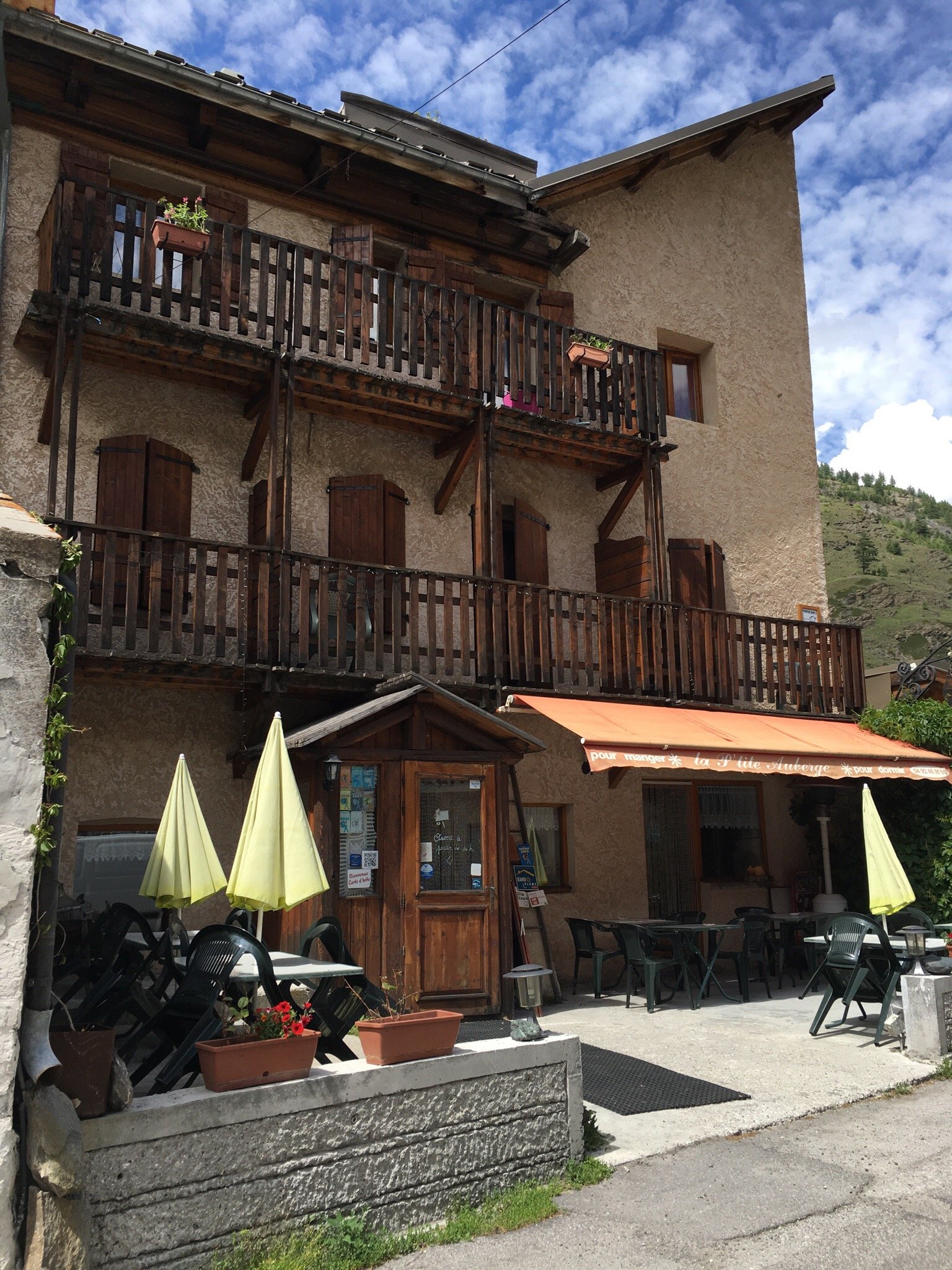 La P'tite Auberge-官方