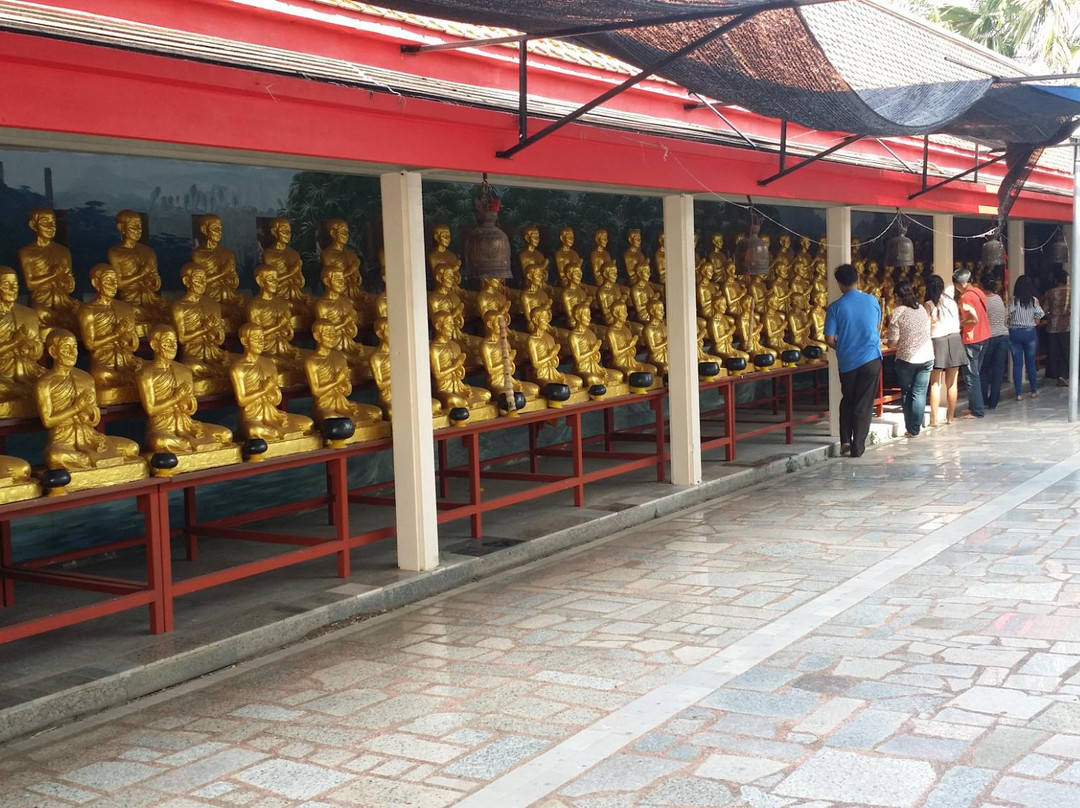 Wat Intharam景点图片