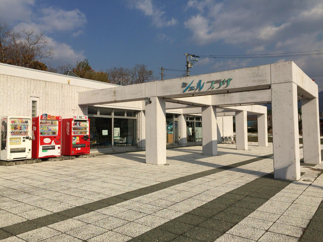 Michi-no-Eki Shell Plaza Minato景点图片