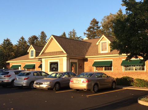 Flaherty's Three Flags Webster