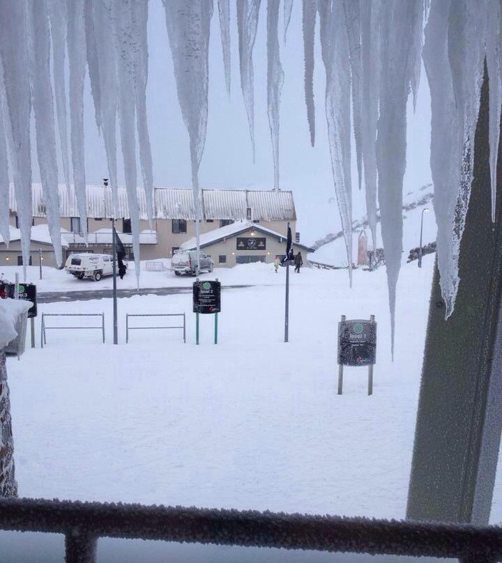 White Crystal Apartments主图