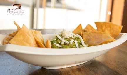 El Molcajete Cocina Mexicana