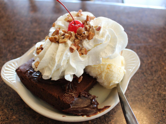 Rosenberg餐馆和美食-Another Time Soda Fountain & Cafe