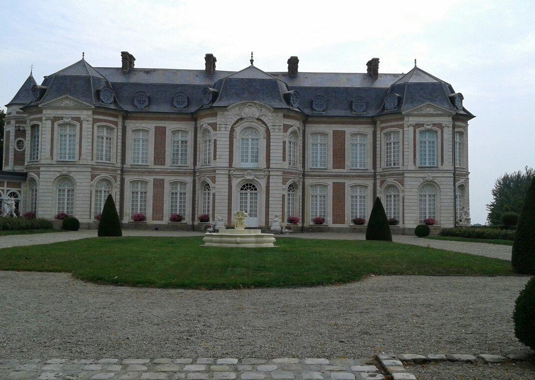 Château de Long景点图片