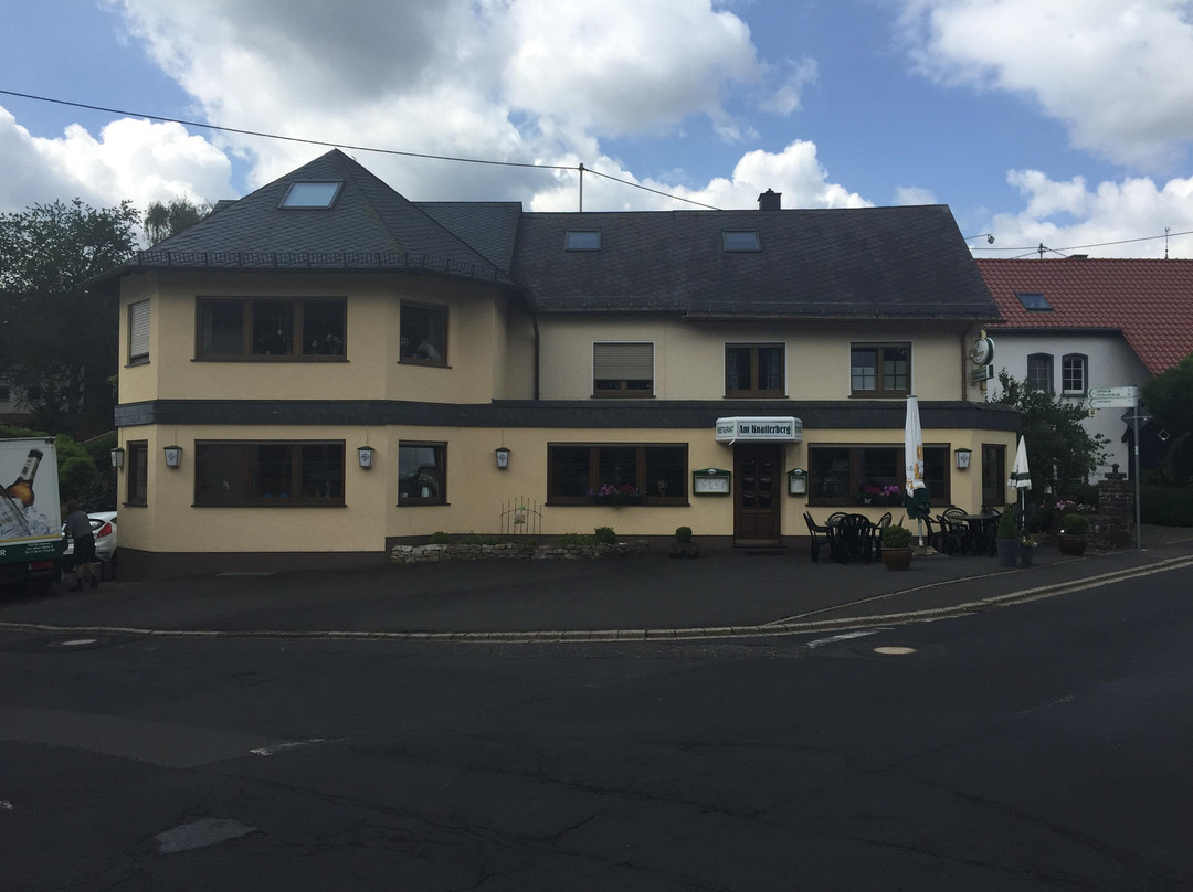 Katzwinkel餐馆和美食-Restaurant Am Knatterberg