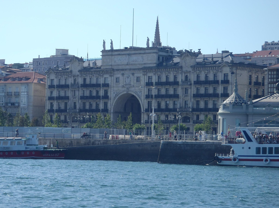 Edificio del Banco Santander-桑坦德必去景点