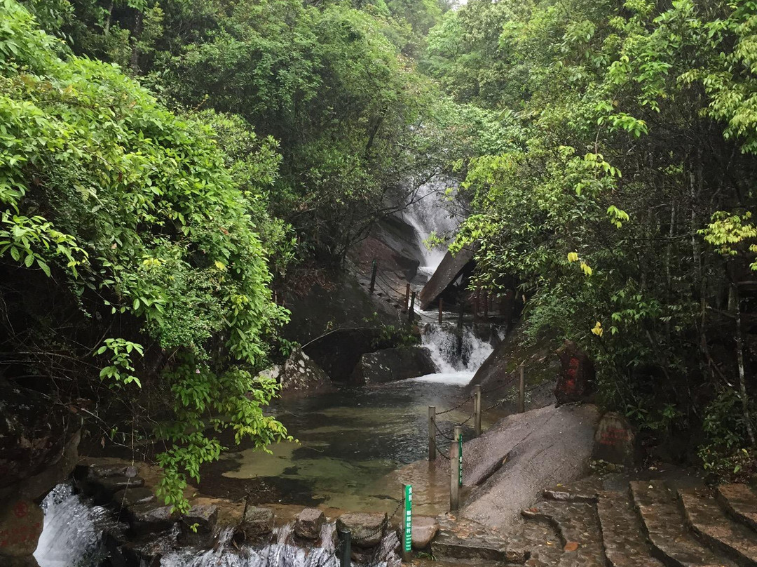 龙川大峡谷景点图片