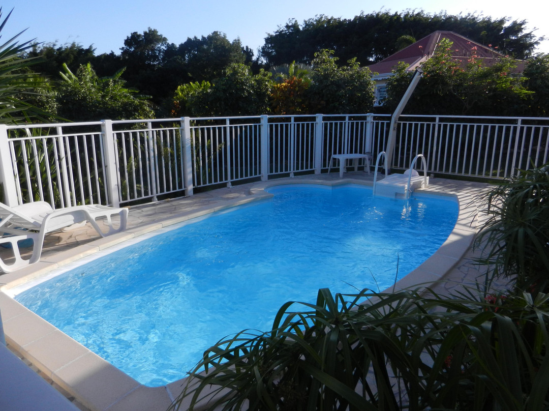 Morne-A-l'Eau酒店住宿-Caroucaira