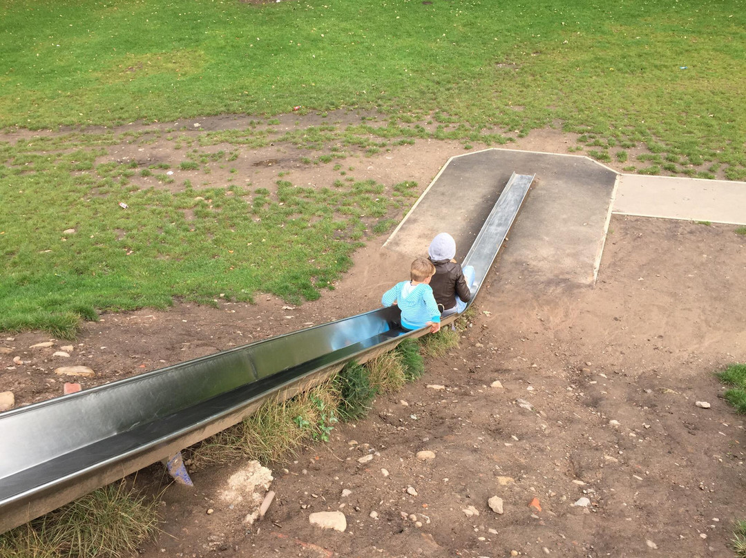 Cwmbran Boating Lake-Cwmbran必去景点