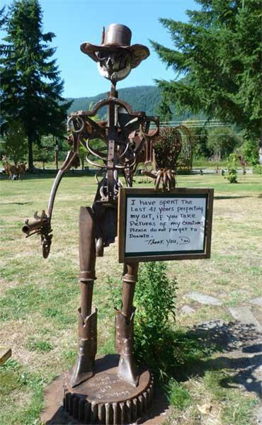 Recycled spirits of iron, Sculpture景点图片