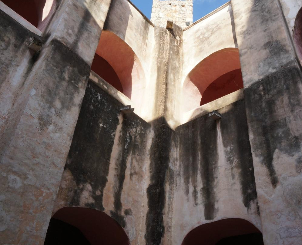 Portal Maya Day Tours-巴利亚多利德必去景点