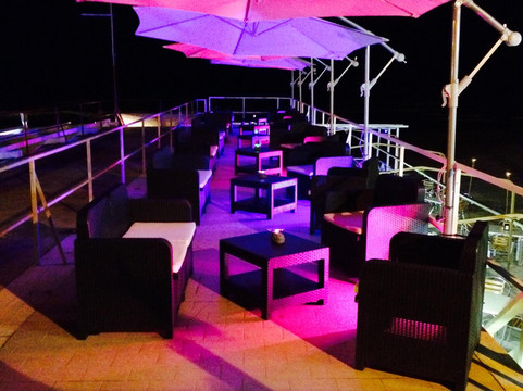 Esco Bar-安济奥必去景点